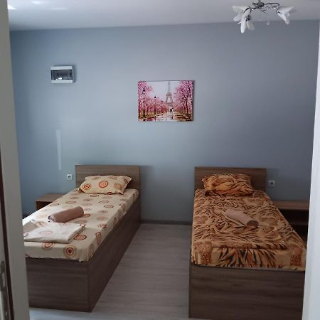Melani 2 Appartement Plovdiv Buitenkant foto