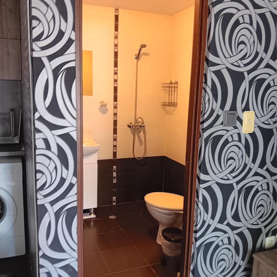 Melani 2 Appartement Plovdiv Buitenkant foto